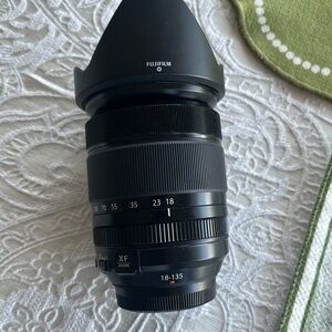 Fujifilm Black XF Zoom Lens